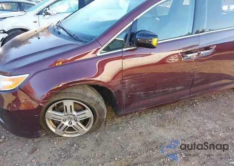 2012 Honda Odyssey Touring/Touring Elite from USA, damaged, VIN 5FNRL5H9XCB067841